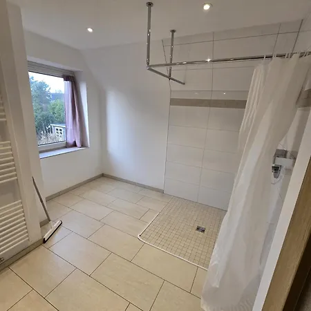 Grosszuegiges Mit Eigenem Bad Séjour chez l'habitant *